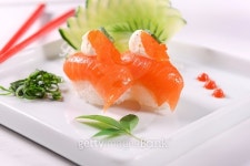 Nigiri Sushi 이미지 (488498320) - 게티이미지뱅크 Nigiri Sushi