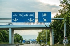 Customs Office Signs on a highway, France and Switzerland border 이미지 (468941402) - 게티이미지뱅크 Customs Office Signs on... 