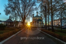 solar path between church structures 이미지 (502776106) - 게티이미지뱅크 solar path between church structures