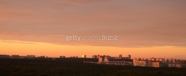 City view at sunset 이미지 (486055196) - 게티이미지뱅크 City view at sunset