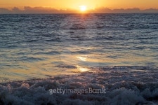 Sunset and sea 이미지 (491189502) - 게티이미지뱅크 Sunset and sea