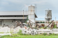 Small factory for cement products 이미지 (497603900) - 게티이미지뱅크 Small factory for cement products