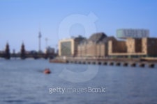 berlin skyline background  river spree, oberbaum bridge and tv tower 이미지 (479453768) - 게티이미지뱅크 berlin skyline... 