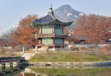 Pagoda and Traditional Architecture, Gyeongbokgung Palace in Seoul, South Korea 이미지 (484525268) - 게티이미지뱅크 Pagoda... 