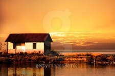 Small House and beautiful sunset 이미지 (499000050) - 게티이미지뱅크 Small House and beautiful sunset