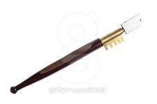 Glass cutter on white background. 이미지 (501431858) - 게티이미지뱅크 Glass cutter on white background.