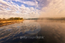 misty morning on the river and clouds reflected in water 이미지 (537586335) - 게티이미지뱅크 misty morning on the river and... 