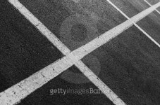 라인앤스팟(Line&SpotCo.，Ltd.)주 | Abstract Parking Spot Lines 이미지 (477385076) - 게티이미지뱅크 Abstract Parking Spot Lines