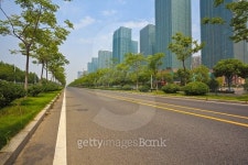 Empty road surface with modern city buildings background 이미지 (492515970) - 게티이미지뱅크 Empty road surface with modern... 