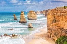 Twelve Apostles rocks on  Great Ocean Road, Australia 이미지 (501520274) - 게티이미지뱅크 Twelve Apostles rocks on  Great... 