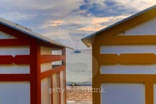 Colorful beach huts in good weather 이미지 (478729960) - 게티이미지뱅크 Colorful beach huts in good weather