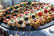 (주)에프엔에스케터링서비스 | Catering Services 이미지 (477739142) - 게티이미지뱅크 Catering Services