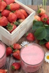 Strawberry milkshake. 이미지 (476823250) - 게티이미지뱅크 Strawberry milkshake.
