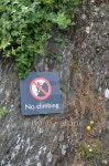 No climbing sign on rock face. 이미지 (480501028) - 게티이미지뱅크 No climbing sign on rock face.