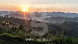 land scape of sunrise on mountain 이미지 (503391858) - 게티이미지뱅크 land scape of sunrise on mountain
