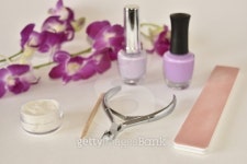난이샵네일난이#nail | Manicure or pedicure set on white with Orchid 이미지 (509710352) - 게티이미지뱅크 Manicure or pedicure set on white with Orchid
