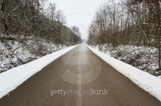 Ice on road 이미지 (504284060) - 게티이미지뱅크 Ice on road