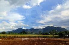 feild mountain sky 이미지 (504048896) - 게티이미지뱅크 feild mountain sky