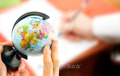 globe in the hands on the background blurred office background 이미지 (503078760) - 게티이미지뱅크 globe in the hands on the... 