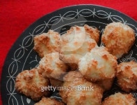 Coconut rocks. Coco rochers. 이미지 (503481126) - 게티이미지뱅크 Coconut rocks. Coco rochers.