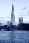 View of London in fog from a high point, UK 이미지 (509736988) - 게티이미지뱅크 View of London in fog from a high point, UK
