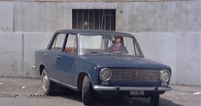 IMCDb.org: 1966 Fiat 124 1a serie [124A] in Il grande racket, 1976 Fiat 124 in Il grande racket