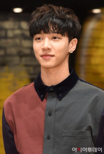 [포토] 이기광, 춤을 향한 눈빛 - 아시아투데이 [포토] 이기광, 춤을 향한 눈빛