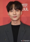 [포토]로이킴, ‘잘생김 뚝뚝’ - 아시아투데이 [포토]로이킴, ‘잘생김 뚝뚝’