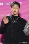 [포토] 뉴이스트W 백호, 강렬한 눈빛 - 아시아투데이 [포토] 뉴이스트W 백호, 강렬한 눈빛