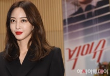 [포토] 한예슬, 미모가 `빅이슈` - 아시아투데이 [포토] 한예슬, 미모가 `빅이슈`