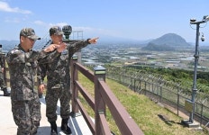 국방일보 - BEMIL 군사세계 공군, 이영수 총장 제주 방공관제부대 방문…자유와 평화 수호 숭고한 사명 이어 나갈 것