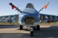 러시아 Su-25/39 공격기의 Kopyo-25 POD식 레이더 - 유용원의 군사세계 러시아 Su-25/39 공격기의 Kopyo-25 POD식 레이더