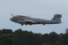 CHERRY.미체리.미 | 2010 Cherry Point Airshow - 미 해병대 EA-6B 전자전공격기 - 유용원의 군사세계 2010 Cherry Point Airshow - 미 해병대 EA-6B...