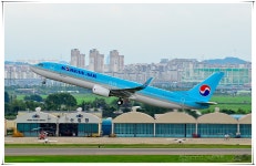 BEMIL 사진 자료실 - 유용원의 군사세계 대한항공 Boeing 737-900/ER HL8221