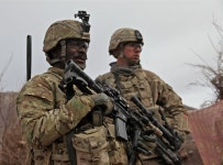 BEMIL 사진 자료실 - BEMIL 군사세계 아프가니스탄 로가에서 작전중인 미 육군 1기갑사단 Mk.14 지정사수