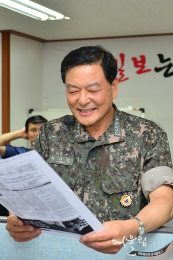 문민 국방장관 나올까? - 유용원의 군사세계 문민 국방장관 나올까?