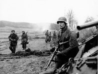 발지 전투시 안톤 디프링을 닮은 독일군 병사 - 유용원의 군사세계