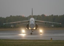 멋진 녀석들 -257 - 유용원의 군사세계 멋진 녀석들 -257