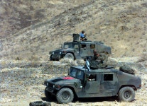 멋진 녀석들 -328 - 유용원의 군사세계 멋진 녀석들 -328