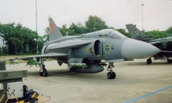 세계의 각양각색 항공기 사진 - 277 - 유용원의 군사세계 세계의 각양각색 항공기 사진 - 277