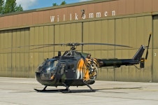 독일군 BO-105P 정찰헬기 - 유용원의 군사세계 독일군 BO-105P 정찰헬기