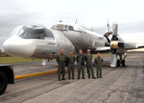 BEMIL 사진 자료실 - BEMIL 군사세계 희한하게 생긴 NC-131H Total In-Flight Simulator (TIFS)...