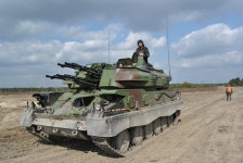 ZSU-23-4 실카 자주대공포 - 유용원의군사세계 - 전문가광장 > 무기백과 ZSU-23-4 실카 자주대공포