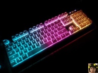 기글 하드웨어 외부 사용기 게시판 - 물에 넣어도 끄떡 없는 키보드 ABKO HACKER K360 완전방수 플런저 레인보우 LED 더블키캡 (화이트)