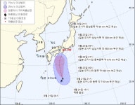'태풍 12호 돌핀' 예상경로, 한반도 상륙없이 일본으로 북상할 듯