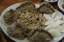 [용암리막국수/양주맛집] 용암리 막국수에서 시원하고 개운한 만두전골과 뜨끈하면서 구수담백한 메밀칼국수 먹고 왔어요.