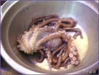 무교동낙지(수원/매탄1동)...얼큰한 산낙지전골로 속도 풀면서 한잔...