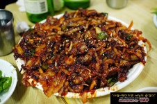 [부산맛집/동래] 숯불에 구워 더 좋은 할매 숯불 곰장어