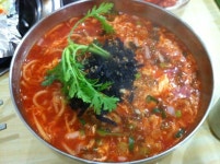 얼큰이칼국수