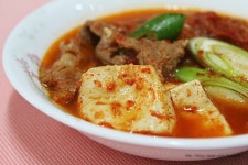 언제먹어도 질리지않는 돼지고기 김치찌개 - 10만개의 레시피, 메뉴판키친 요리판